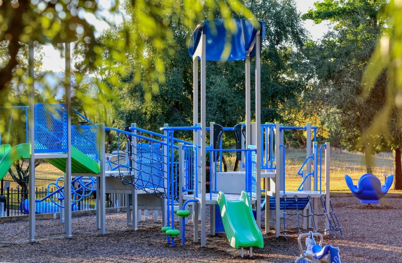 Big4 Porepunkah Holiday Park Bright Ngoại thất bức ảnh