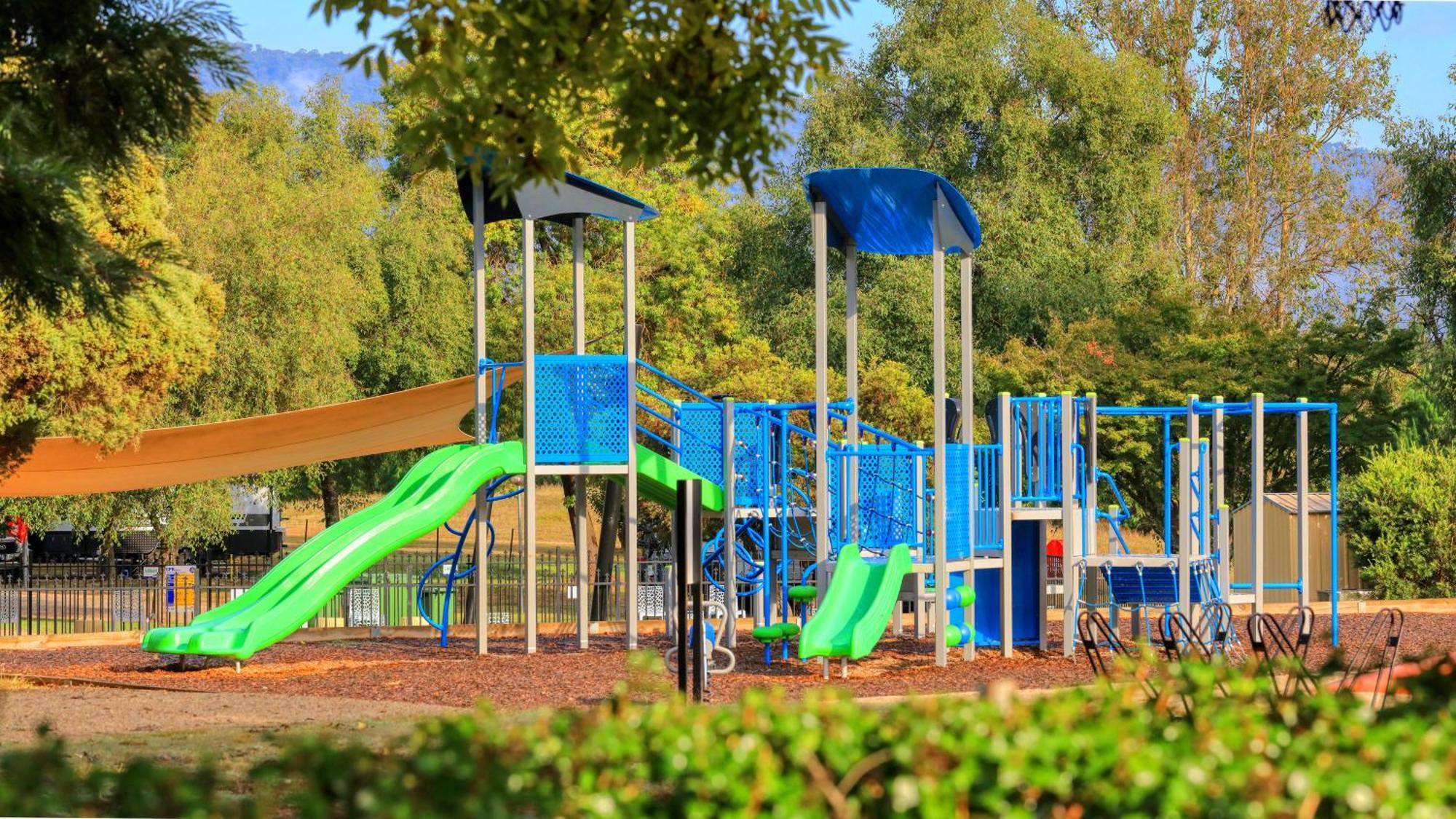 Big4 Porepunkah Holiday Park Bright Ngoại thất bức ảnh